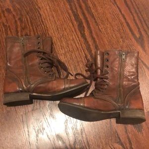 Steve Madden Troopa combat boots